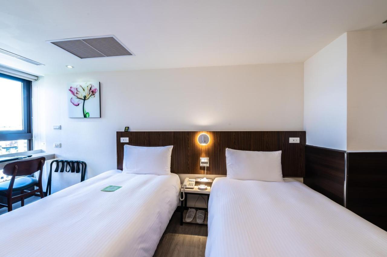 Hub Hotel - Songshan Airport Branch Taipei Dış mekan fotoğraf