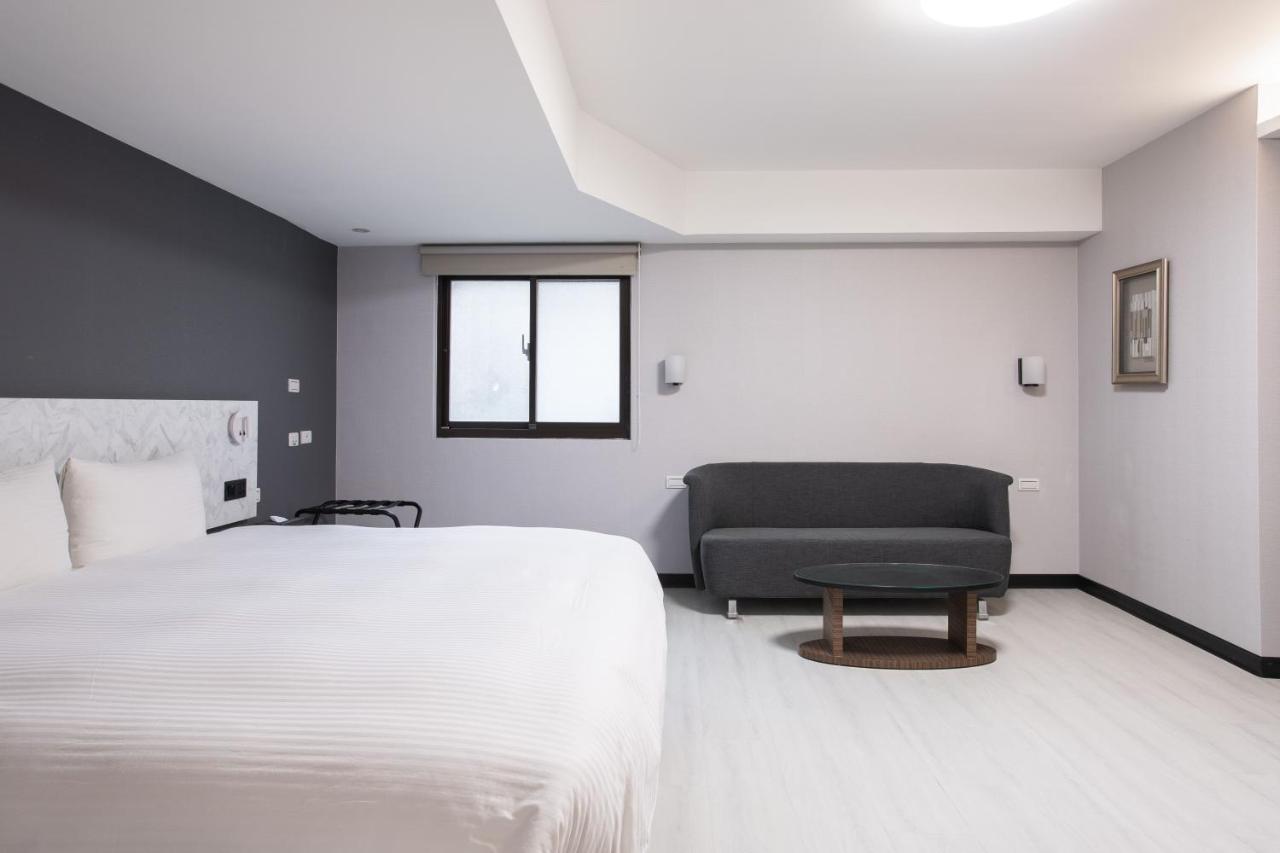 Hub Hotel - Songshan Airport Branch Taipei Dış mekan fotoğraf