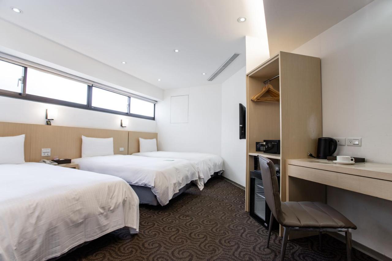 Hub Hotel - Songshan Airport Branch Taipei Dış mekan fotoğraf