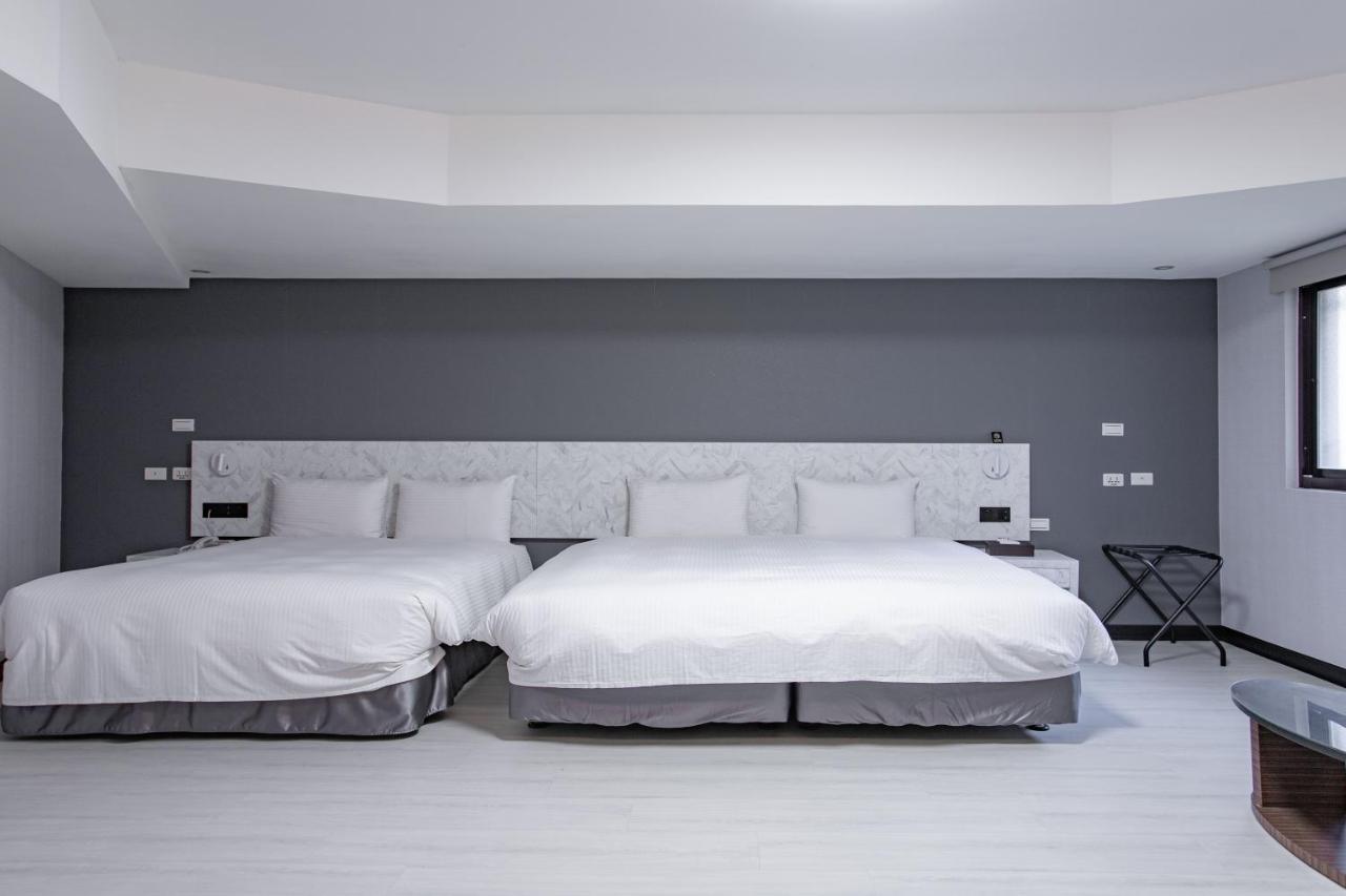Hub Hotel - Songshan Airport Branch Taipei Dış mekan fotoğraf