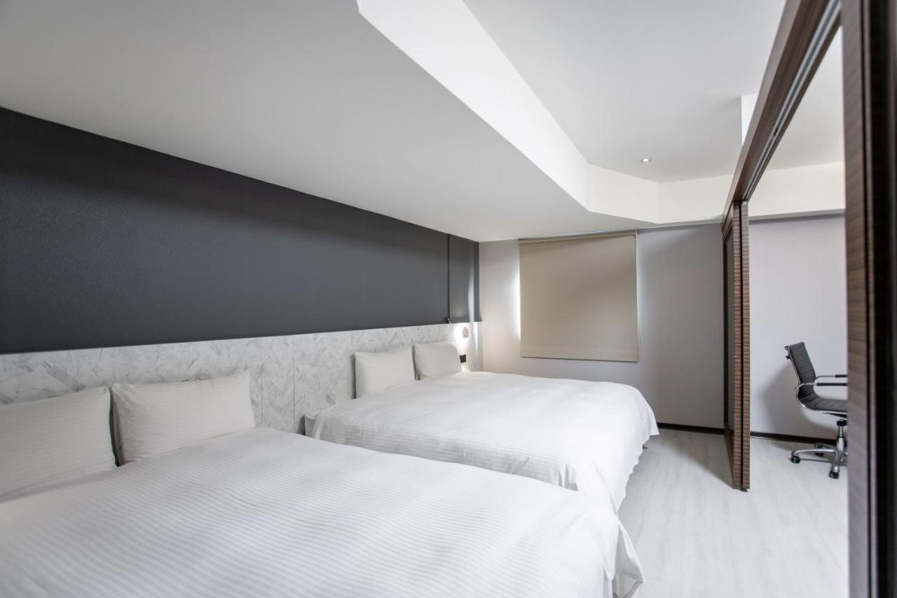 Hub Hotel - Songshan Airport Branch Taipei Dış mekan fotoğraf