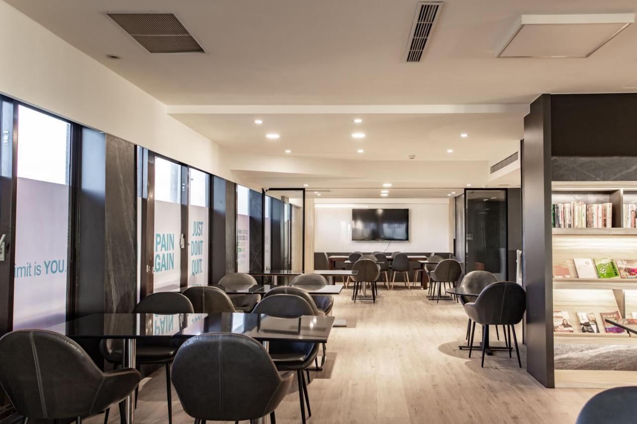 Hub Hotel - Songshan Airport Branch Taipei Dış mekan fotoğraf
