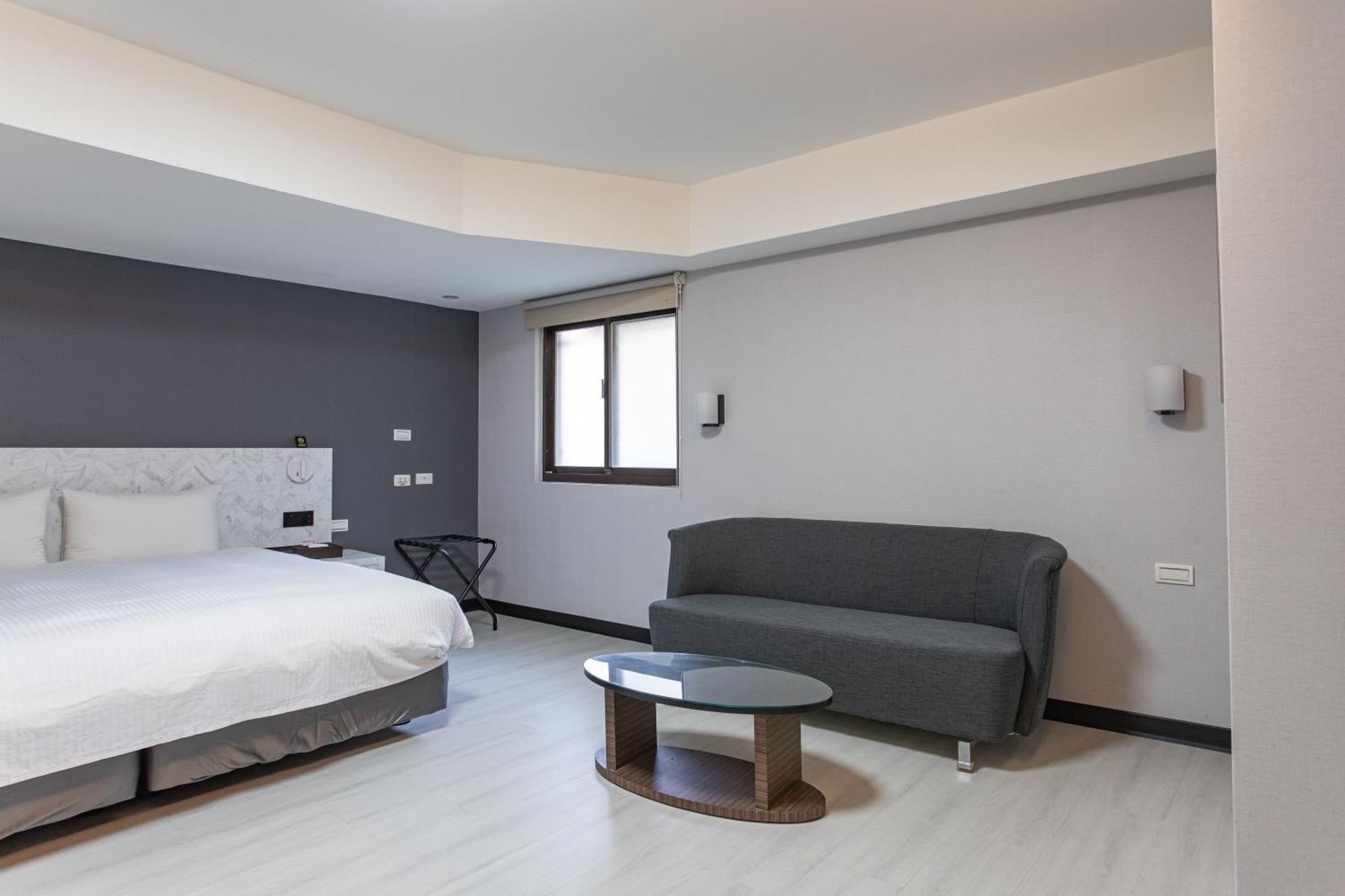 Hub Hotel - Songshan Airport Branch Taipei Dış mekan fotoğraf
