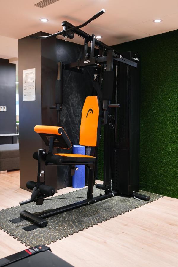 Hub Hotel - Songshan Airport Branch Taipei Dış mekan fotoğraf