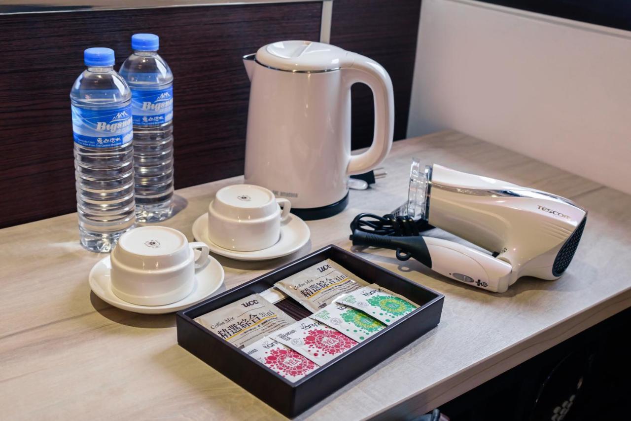 Hub Hotel - Songshan Airport Branch Taipei Dış mekan fotoğraf